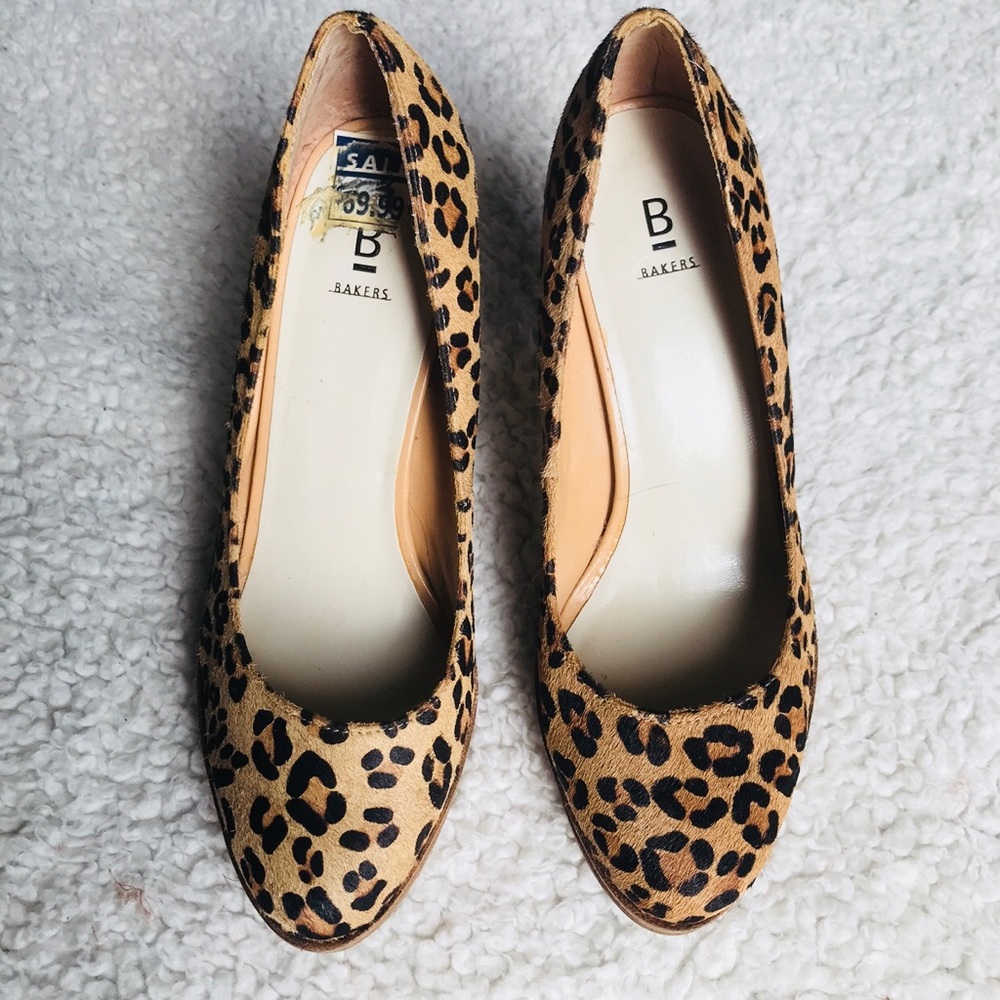 Bakers Leopard Print Wooden Heel Shoes 6B
